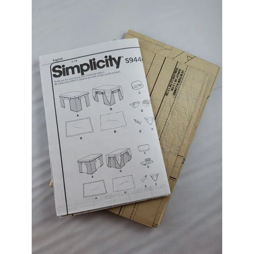 Pet Crate Cover, Placemat, Treat Pouch Waste Bag Sewing Pattern Simplicity S9446